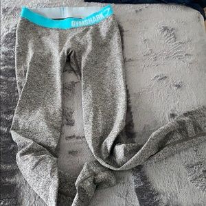 Gymshark leggings - size 2-4 small